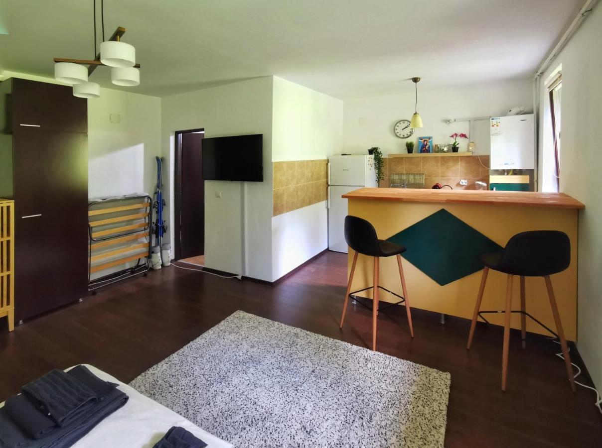 Studio Azuga Extérieur photo